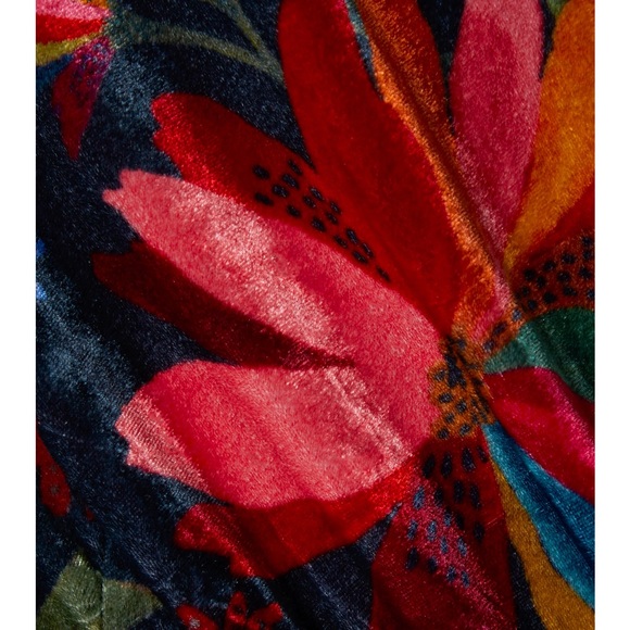 Farm Rio Velvet Mini - Picture 6 of 9